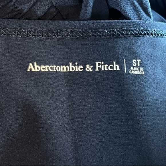 Abercrombie & Fitch Traveler Jumpsuit Navy Blue Sleeveless Stretch Small Tall - Picture 13 of 16